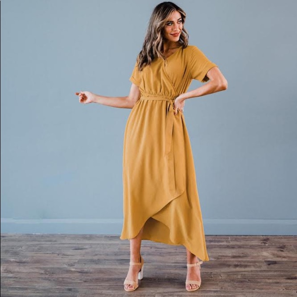 fehrnvi hadley dress in mustard